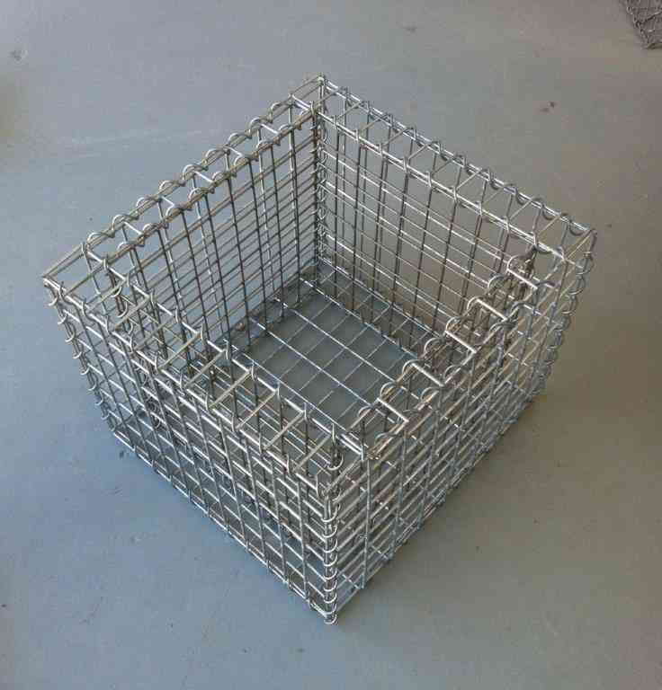 Build Your Own Gabion Planter 3